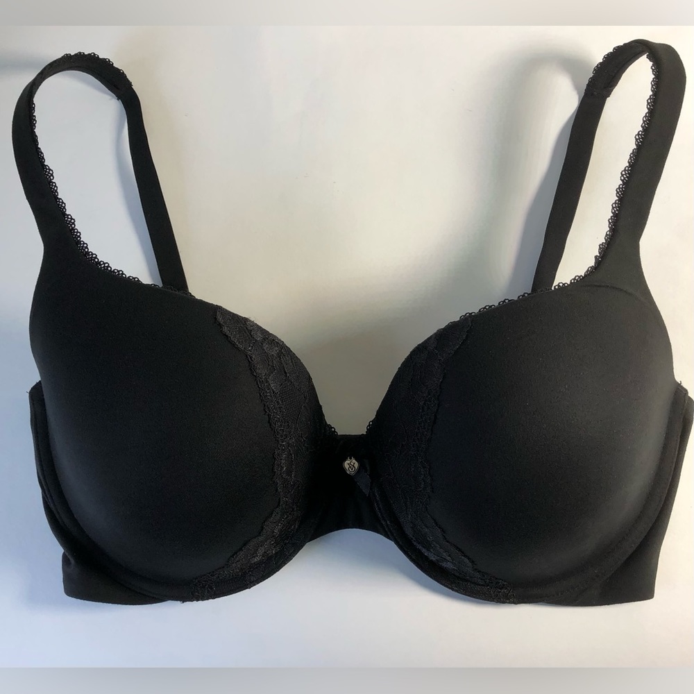 Victoria’s Secret Body by Victoria Perfect Shape Bra Black 34DDD